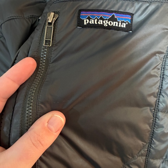 Patagonia Radalie Parka, gray- womens size small - Picture 9 of 9